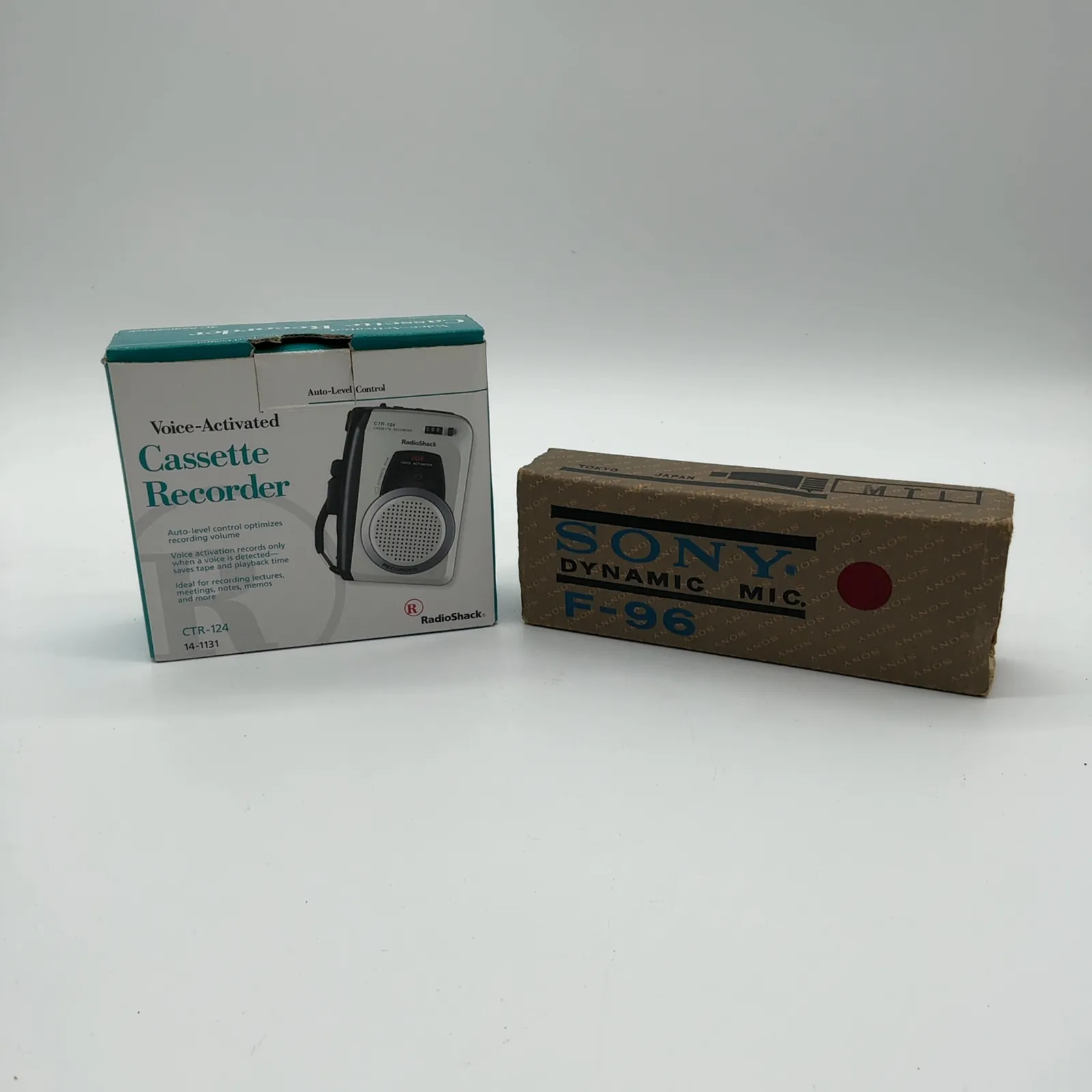 RadioShack CTR-124 Recorder with Sony F-96 Mic