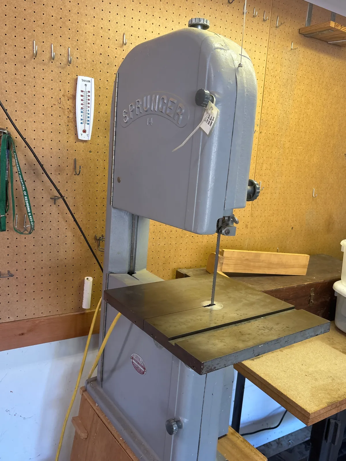 Sprunger No. 14 Vertical Bandsaw with Cabinet