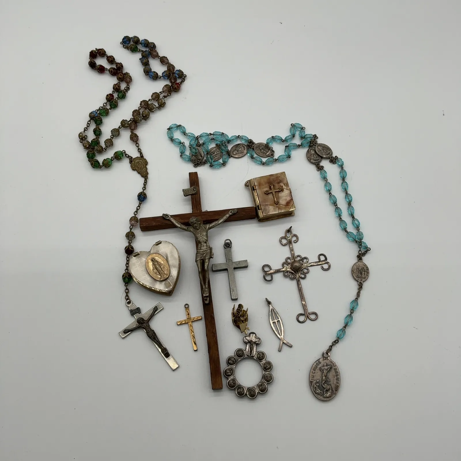 Catholic Rosaries Crucifixes Medals Devotional Lot