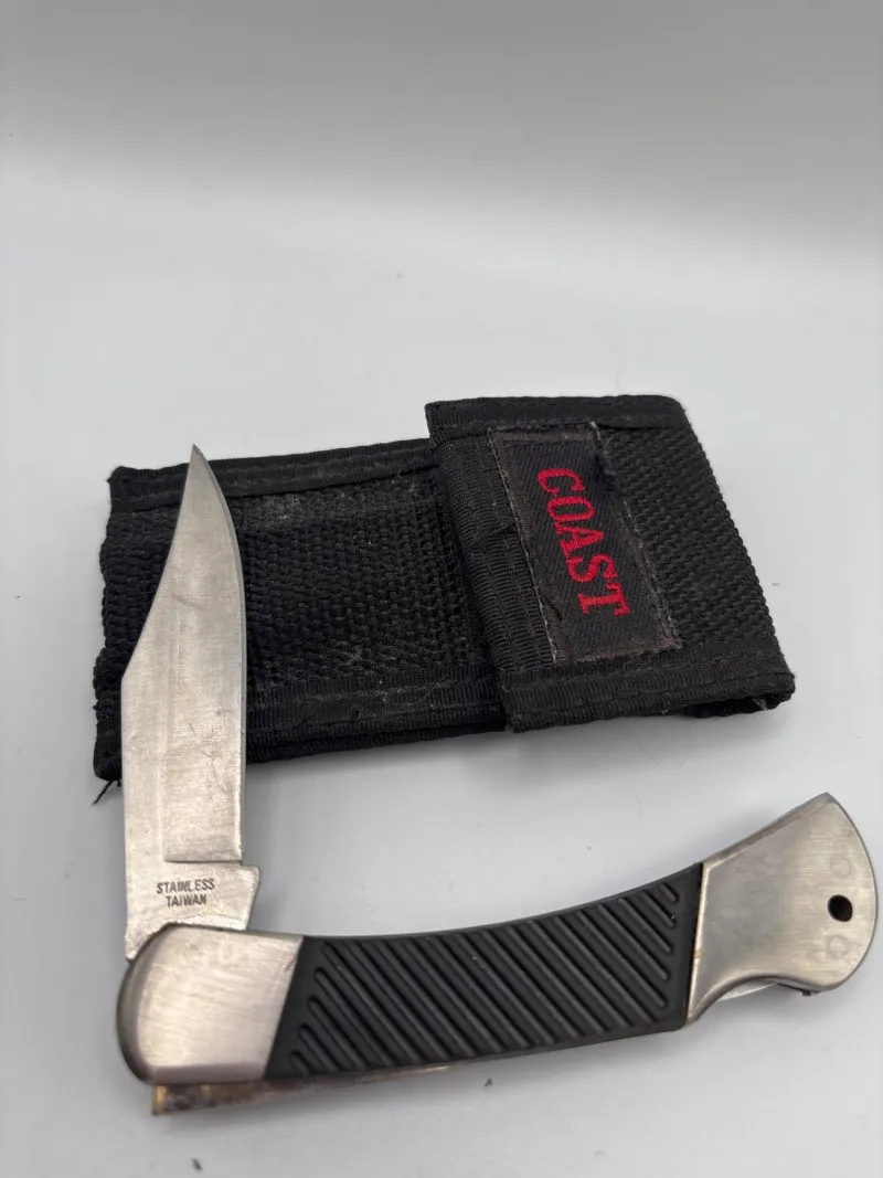 Coast Folding Knife w/ Sheath – Compact & Ready to Go - Sequim Estate Auction – A Life of Adventure & Humor | Ocean Bid Auction