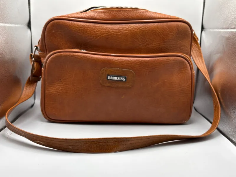 Vintage Browning Leather Camera Bag Shoulder Strap Travel Case - Sequim Estate Auction – A Life of Adventure & Humor | Ocean Bid Auction