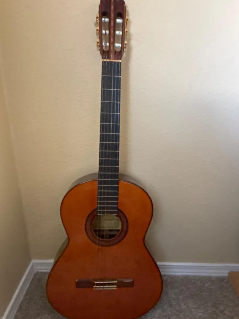 Vintage Hernandes Classical Guitar – Spanish Style Nylon String - Sequim Estate Auction – A Life of Adventure & Humor | Ocean Bid Auction