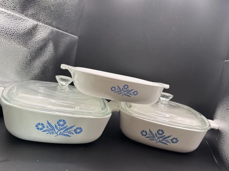 Vintage Pyrex Blue Cornflower Casserole Set – Lidded Dishes - Sequim Estate Auction – A Life of Adventure & Humor | Ocean Bid Auction
