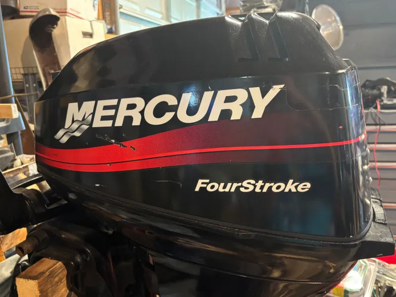 Mercury 9.9HP 4-Stroke Outboard Motor 'short shaft' FourStroke - Sequim Estate Auction – A Life of Adventure & Humor | Ocean Bid Auction