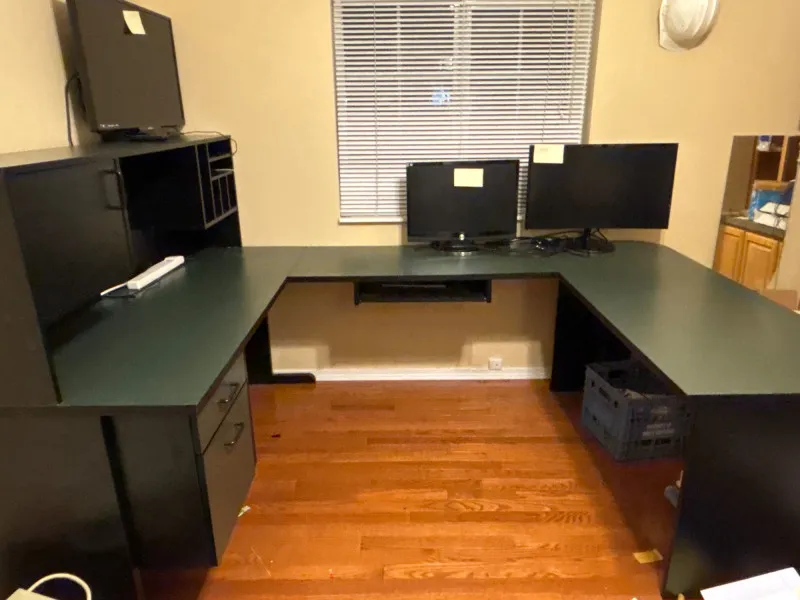 Large L-Shaped Corner Desk Workstation Home Office Desk - Sequim Estate Auction – A Life of Adventure & Humor | Ocean Bid Auction