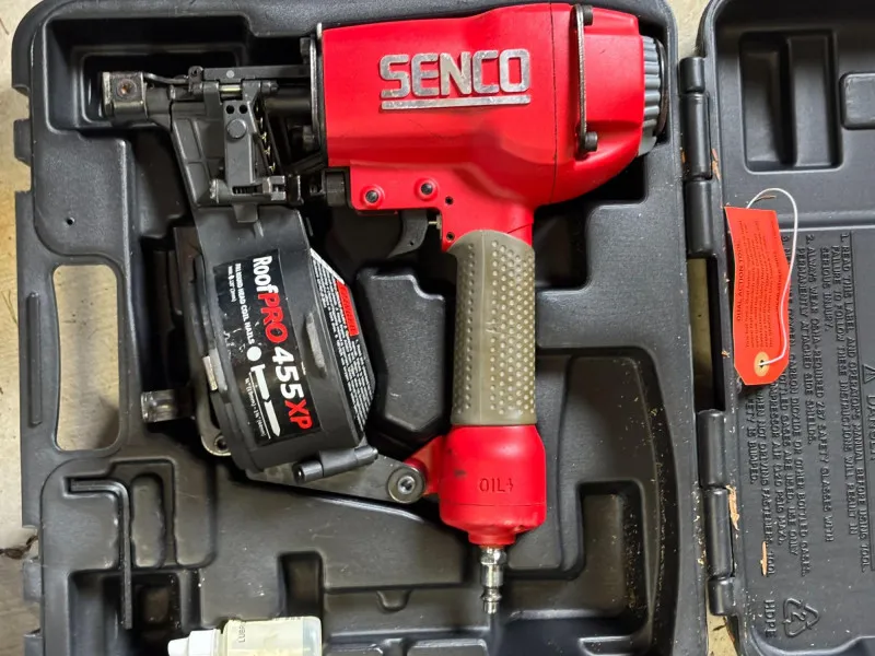 SENCO RoofPro 455XP Roofing Nailer Gun w Case Coil Nailer - Sequim Estate Auction – A Life of Adventure & Humor | Ocean Bid Auction