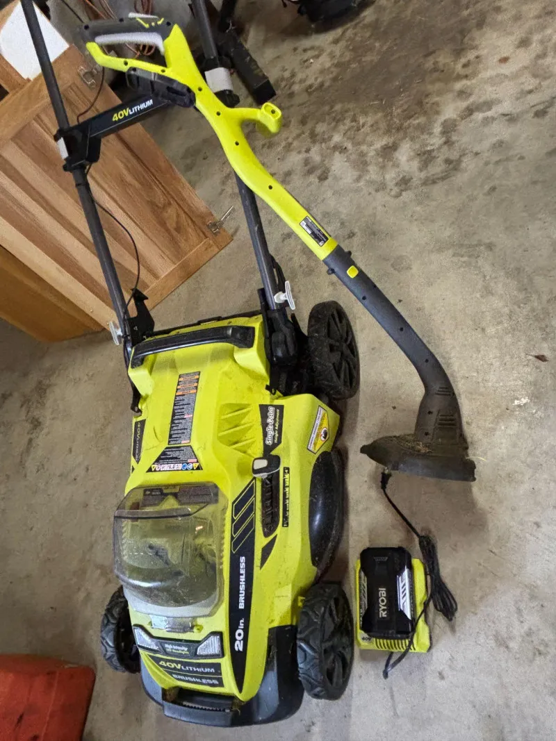 Ryobi 40V Lawn Mower 20” Brushless + String Trimmer Kit - Sequim Estate Auction – A Life of Adventure & Humor | Ocean Bid Auction