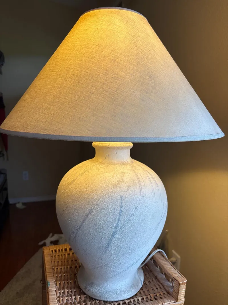 Textured Ceramic Table Lamp w/ Shade 25” Tall - Sequim Estate Auction – A Life of Adventure & Humor | Ocean Bid Auction
