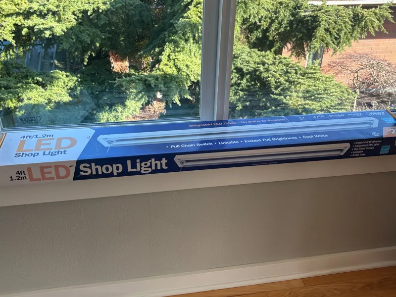 Feit Electric Linkable Integrated LED Shop Light - Designer Decor and Other Treasures | Ocean Bid Auction