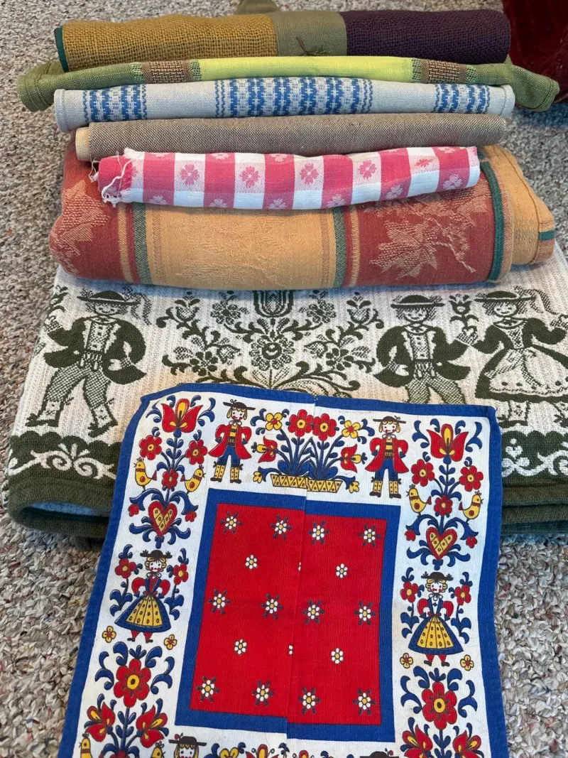 Vintage Haller Austrian Folk Art Tablecloth & Runners - Designer Decor and Other Treasures | Ocean Bid Auction