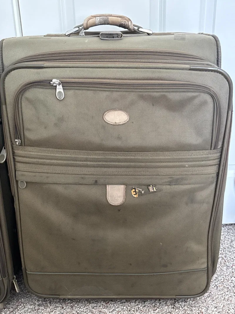 Set of 2 Large & Mid-Size Softshell Travel Suitcases - Designer Decor and Other Treasures | Ocean Bid Auction