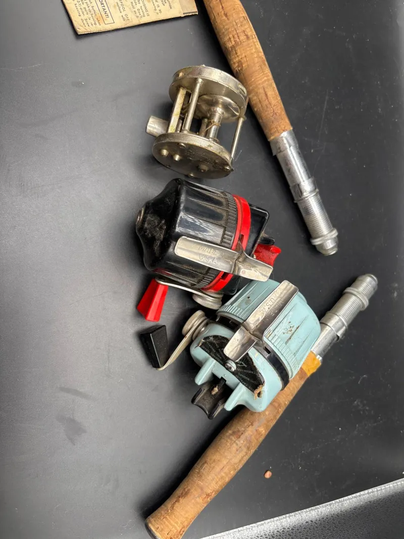 Vintage 3pc Fishing Reels & 2pc Rod Handles | Shakespeare, Garcia - Designer Decor and Other Treasures | Ocean Bid Auction