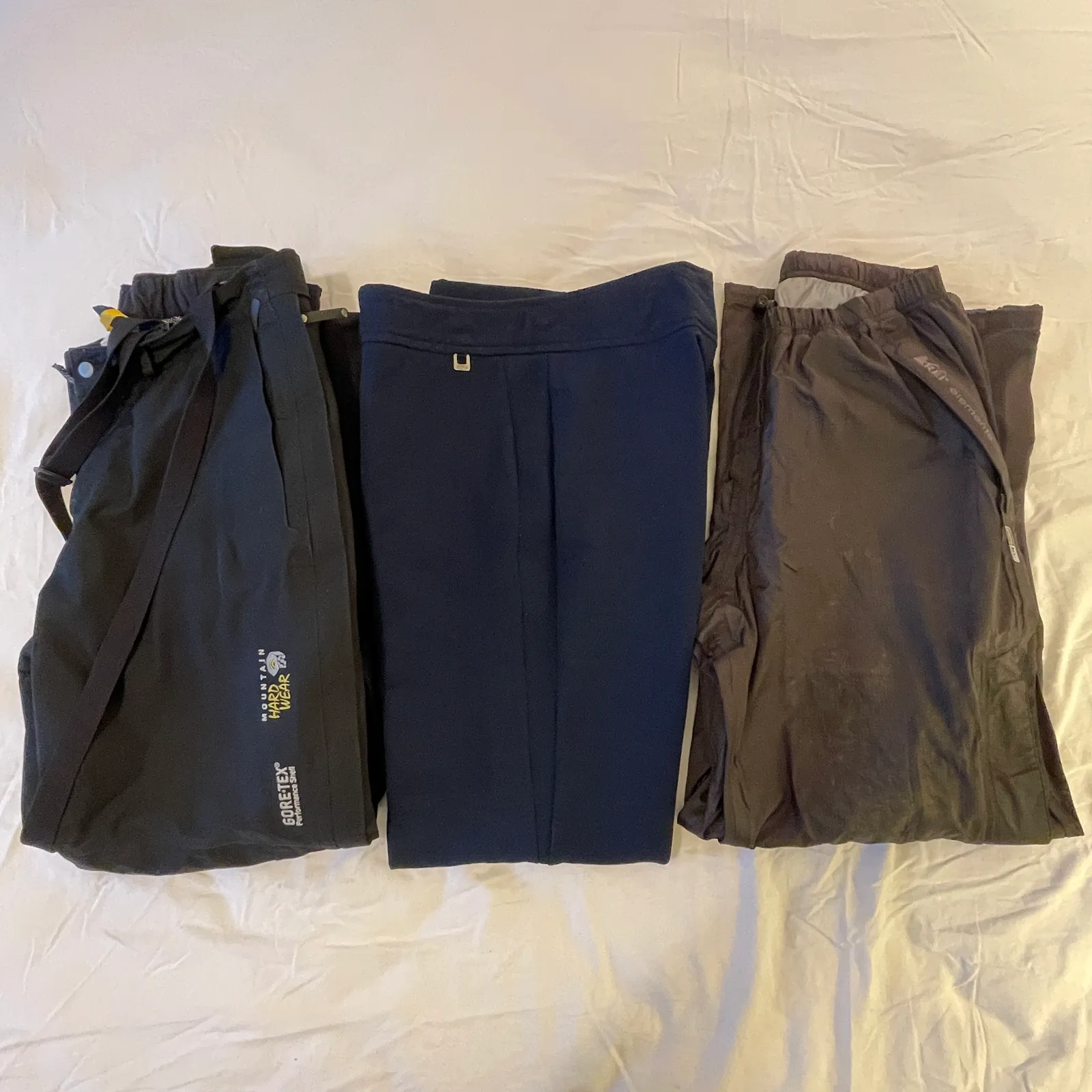 Mountain Hardwear Gore-Tex, REI & Roffe Pants - Sterling Silver, Stones & Seattle History Estate Auction and 0% buyers premium! | Ocean Bid Auction