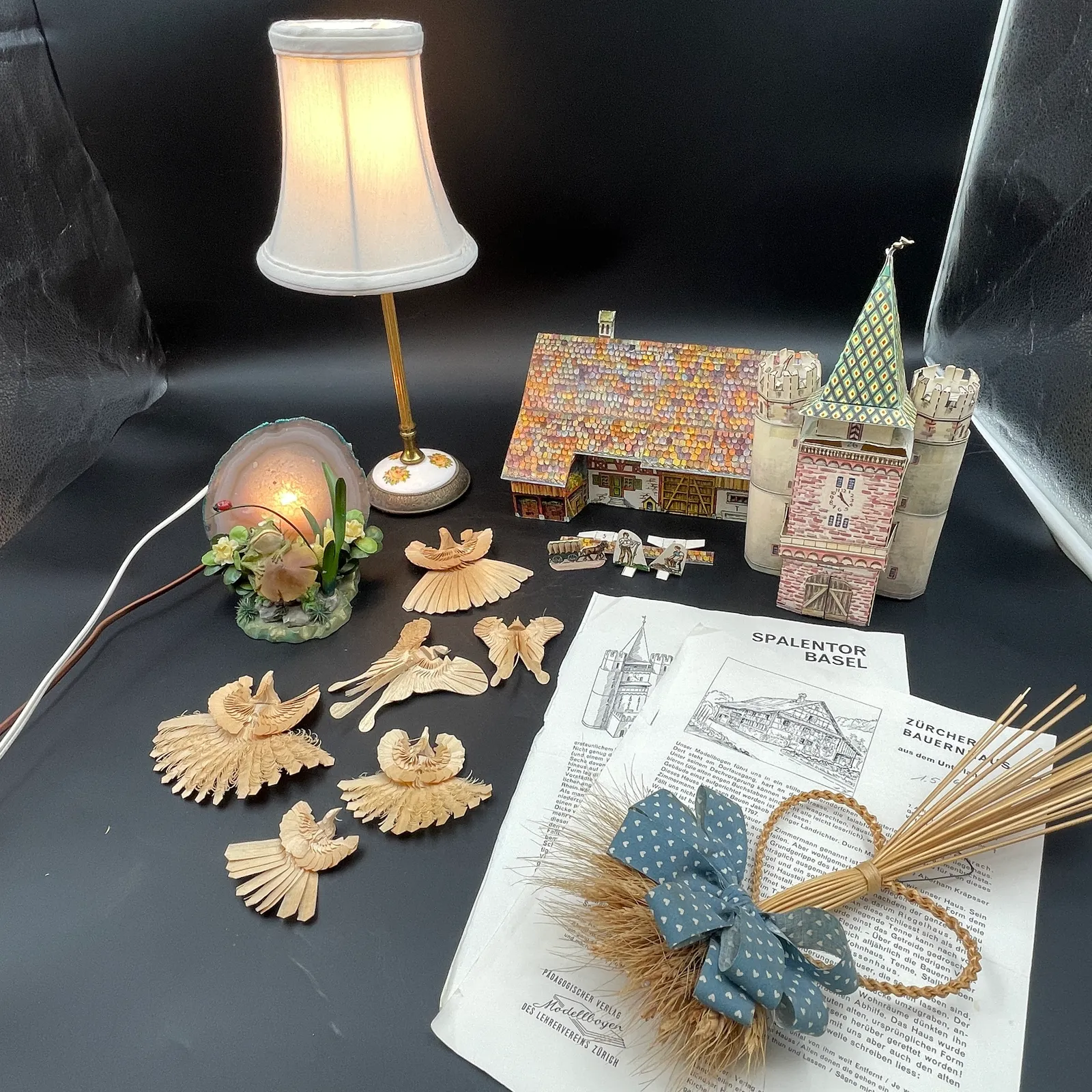 Swiss Folk Art Lot – Zürich Modellbogen, Agate Lamp, Straw Angels & Miniatures - Sterling Silver, Stones & Seattle History Estate Auction and 0% buyers premium! | Ocean Bid Auction