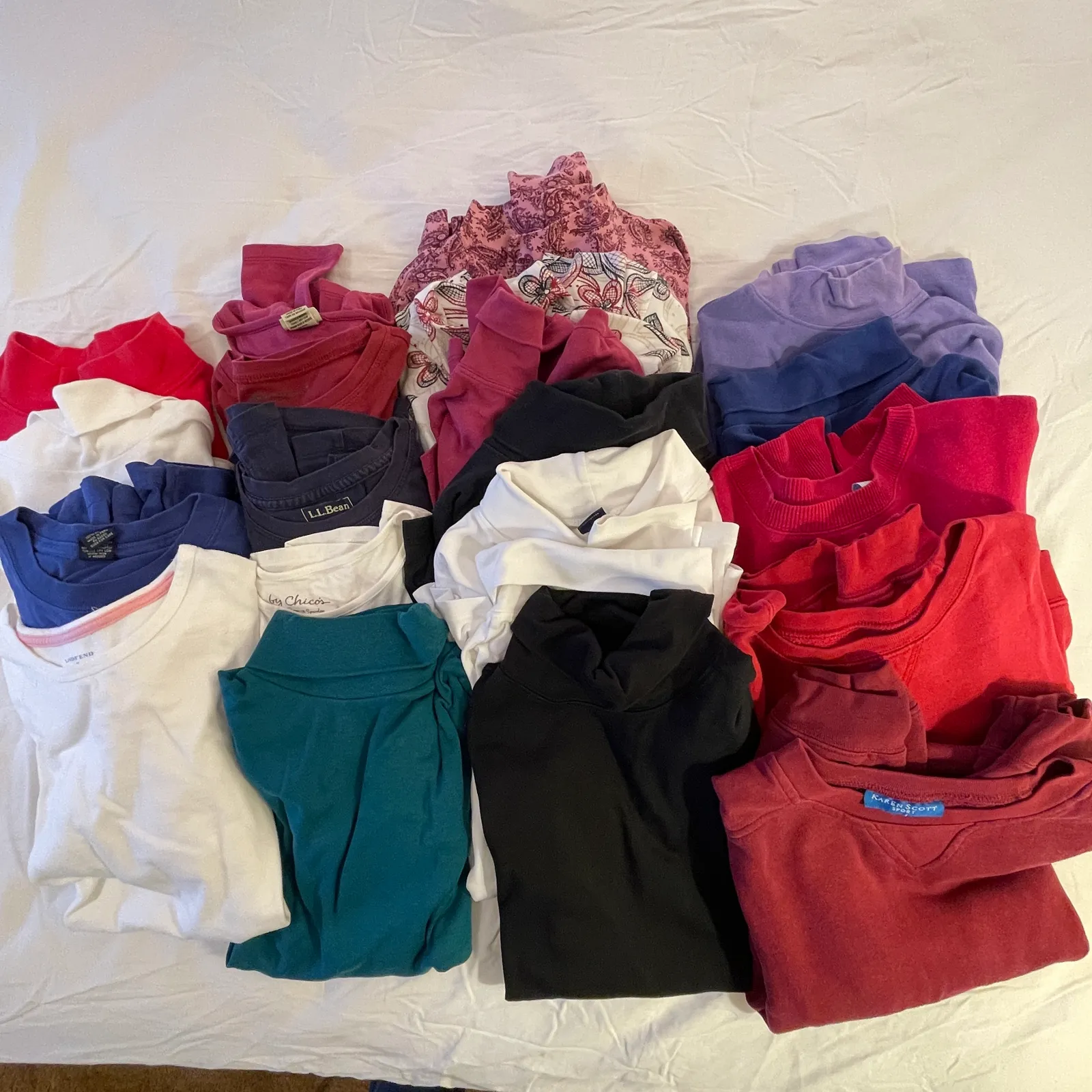 Women’s Casual Tops & Turtlenecks – L.L.Bean, Lands’ End & More - Sterling Silver, Stones & Seattle History Estate Auction and 0% buyers premium! | Ocean Bid Auction