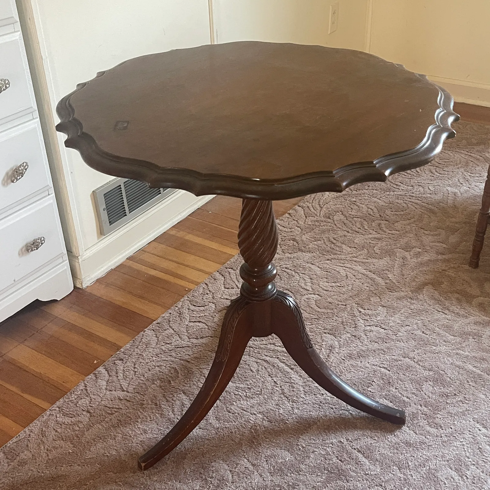 Vintage Mahogany Pie-Crust Pedestal Table - Sterling Silver, Stones & Seattle History Estate Auction and 0% buyers premium! | Ocean Bid Auction