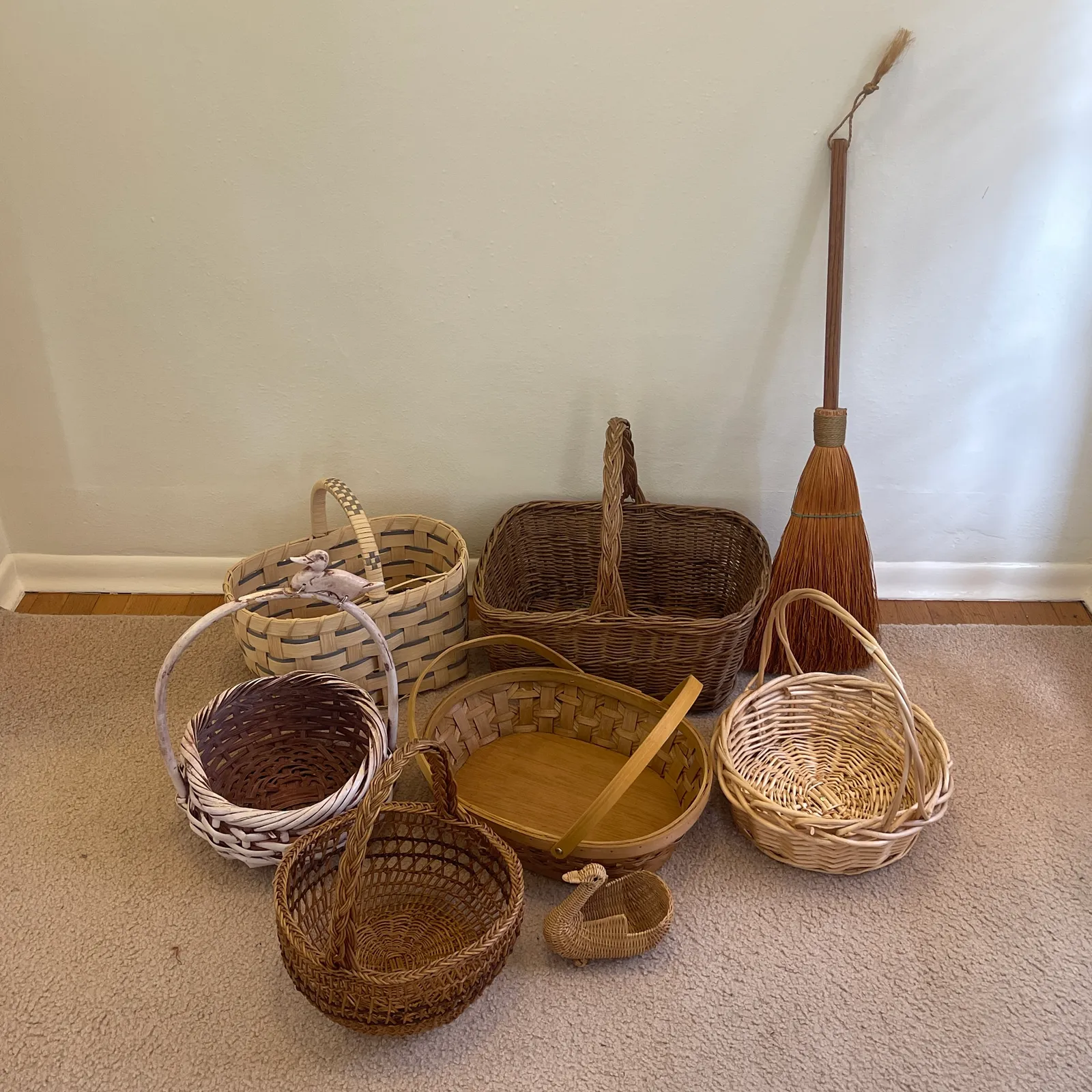 Vintage Wicker & Splint Basket Lot – Gathering, Market & Figural Baskets - Sterling Silver, Stones & Seattle History Estate Auction and 0% buyers premium! | Ocean Bid Auction