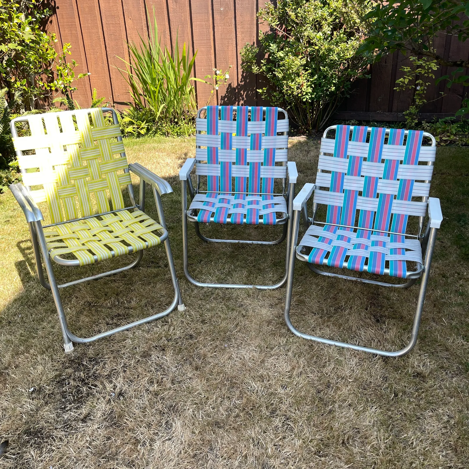 Vintage Folding Webbed Lawn Chairs – Set of 3 - Sterling Silver, Stones & Seattle History Estate Auction and 0% buyers premium! | Ocean Bid Auction