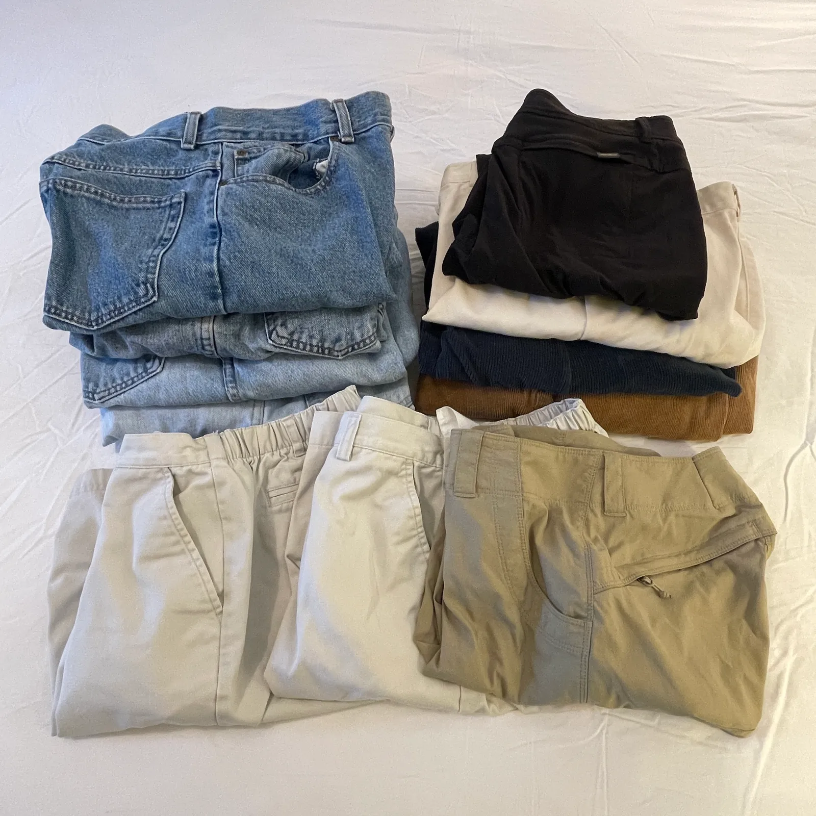 Women’s Lands’ End & L.L.Bean Pants & Jeans - Sterling Silver, Stones & Seattle History Estate Auction and 0% buyers premium! | Ocean Bid Auction
