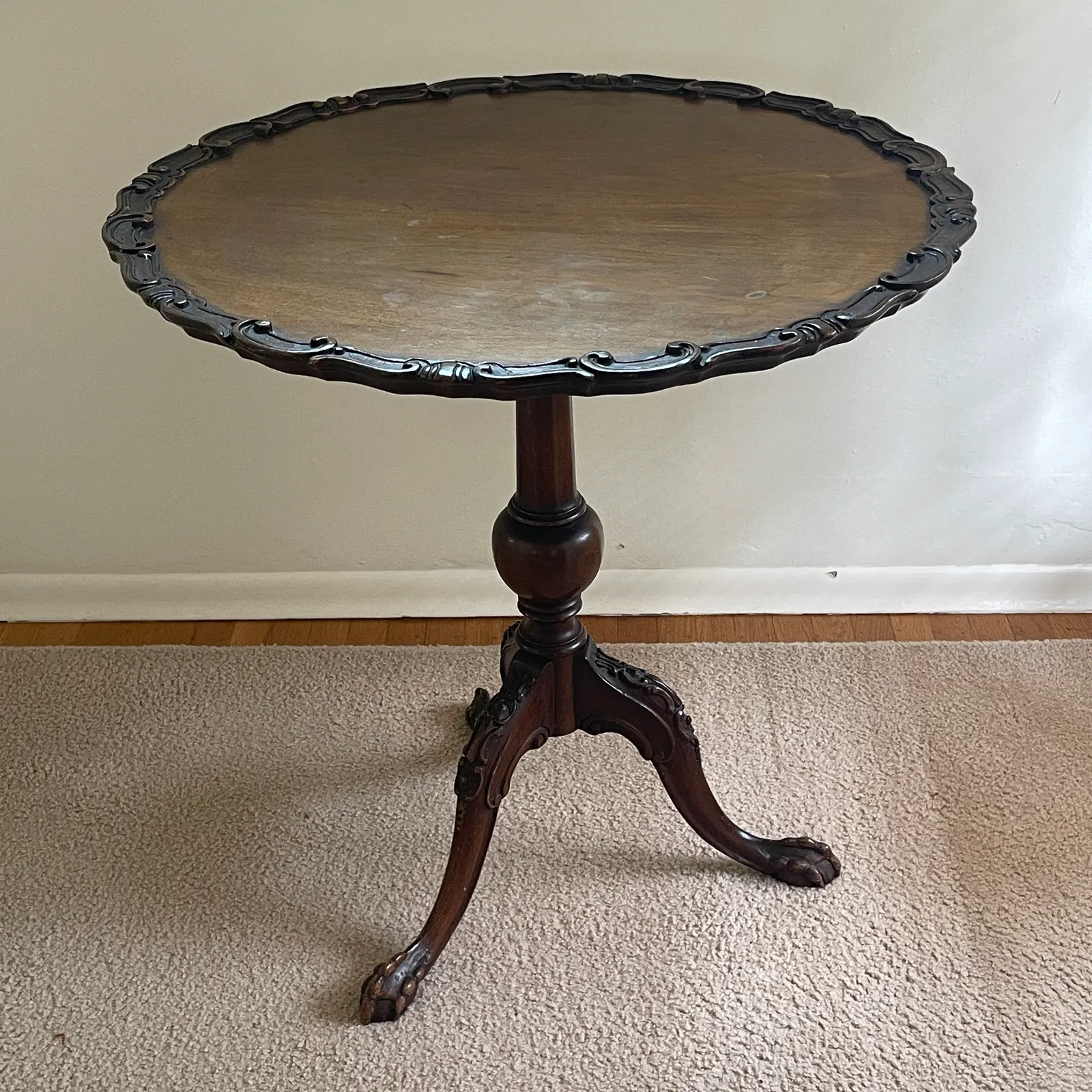 Antique Victorian Tilt-Top Pedestal Table – Carved Tripod Base - Sterling Silver, Stones & Seattle History Estate Auction and 0% buyers premium! | Ocean Bid Auction