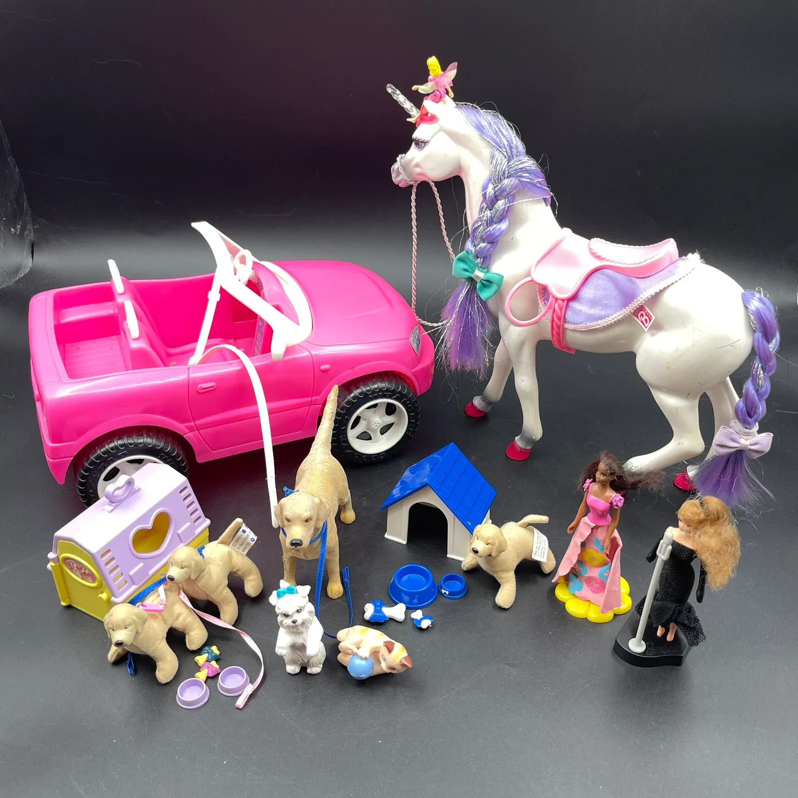 Barbie Doll, Horse, Jeep & Pet Playset Lot - Sterling Silver, Stones & Seattle History Estate Auction and 0% buyers premium! | Ocean Bid Auction