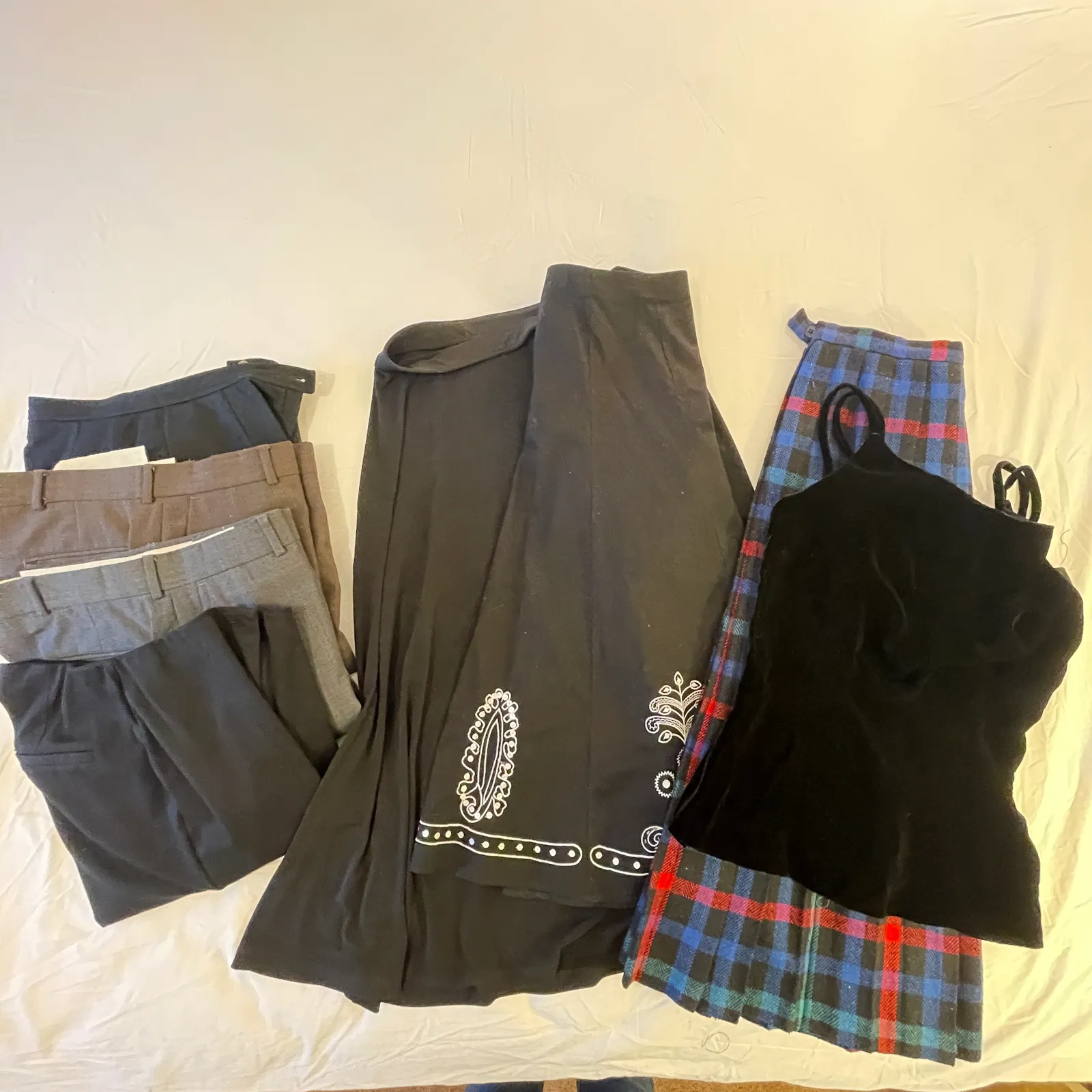 Women’s Pants & Skirts – Pendleton & More - Sterling Silver, Stones & Seattle History Estate Auction and 0% buyers premium! | Ocean Bid Auction