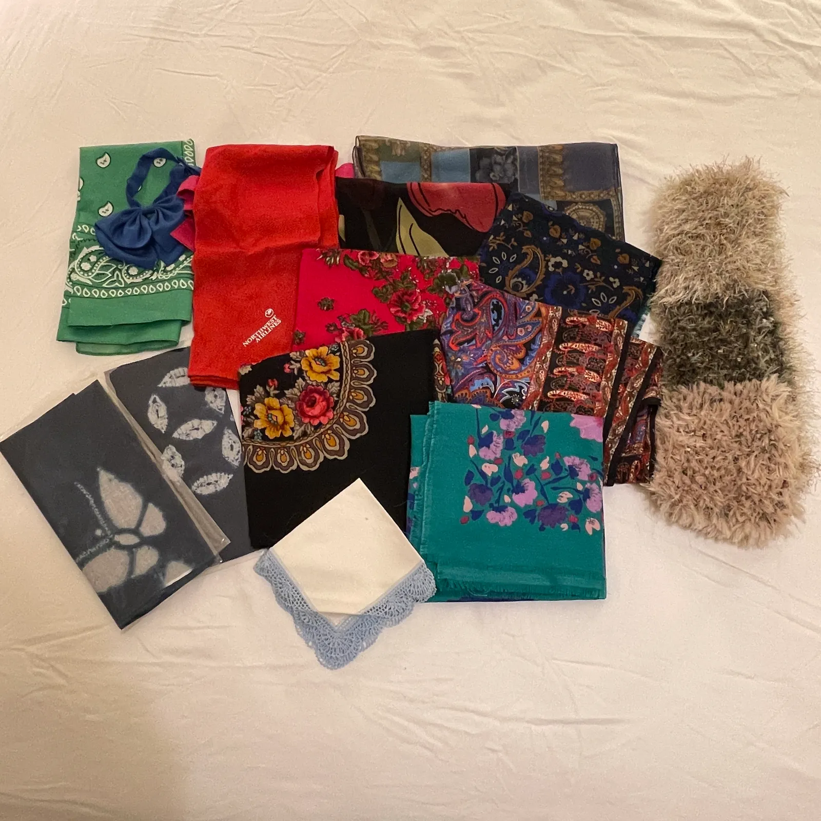 Vintage Scarf & Textile Accessories Lot - Sterling Silver, Stones & Seattle History Estate Auction and 0% buyers premium! | Ocean Bid Auction