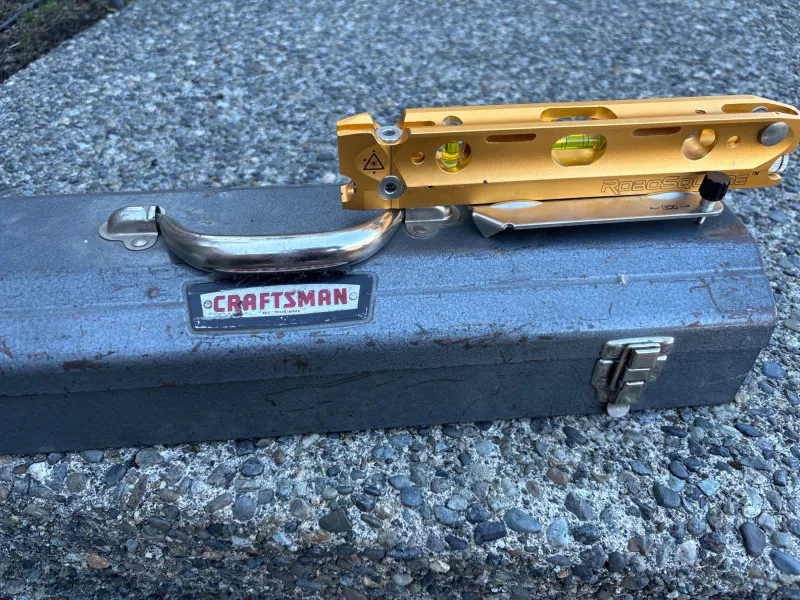 Craftsman Metal Toolbox Loaded w/ Tools, Sockets & RoboSquare - Newcastle Estate Collection - STERLING SILVER, GOLD TEETH, Antiques & Collectibles | Ocean Bid Auction