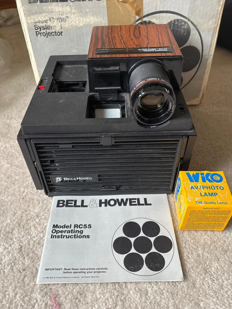 Bell & Howell RC55 Slide Cube Projector w/ Box & Manual - Newcastle Estate Collection - STERLING SILVER, GOLD TEETH, Antiques & Collectibles | Ocean Bid Auction