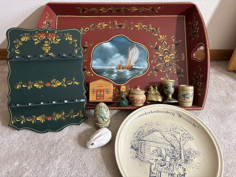 Dutch Folk Art Decor Lot Tray Plate Shelf Mug Figurines & More - Newcastle Estate Collection - STERLING SILVER, GOLD TEETH, Antiques & Collectibles | Ocean Bid Auction