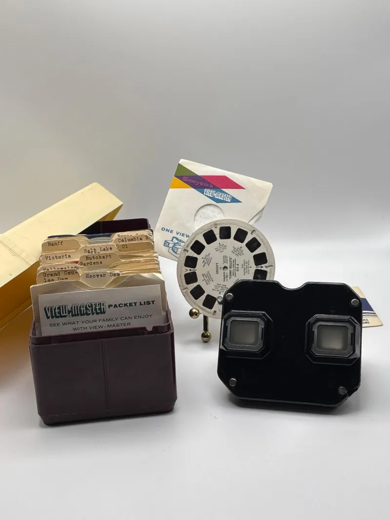 Vintage Sawyer's View-Master & Travel Reels with Storage Case Lot - Newcastle Estate Collection - STERLING SILVER, GOLD TEETH, Antiques & Collectibles | Ocean Bid Auction