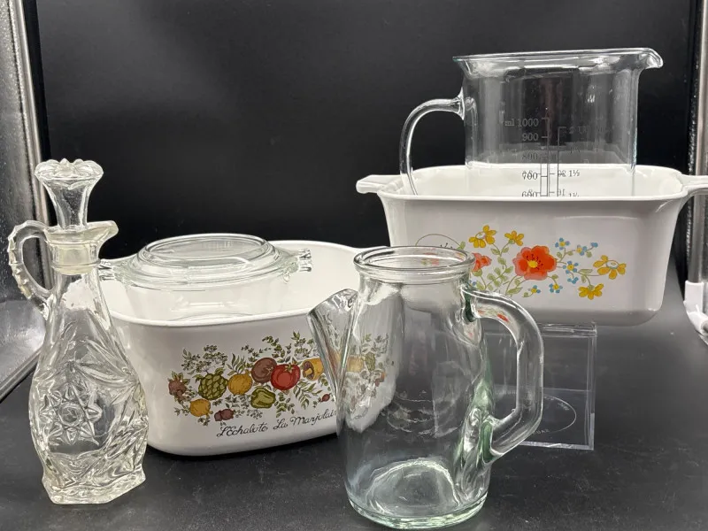 CorningWare, Pyrex & Vintage Glass Kitchenware Collection Lot - Newcastle Estate Collection - STERLING SILVER, GOLD TEETH, Antiques & Collectibles | Ocean Bid Auction