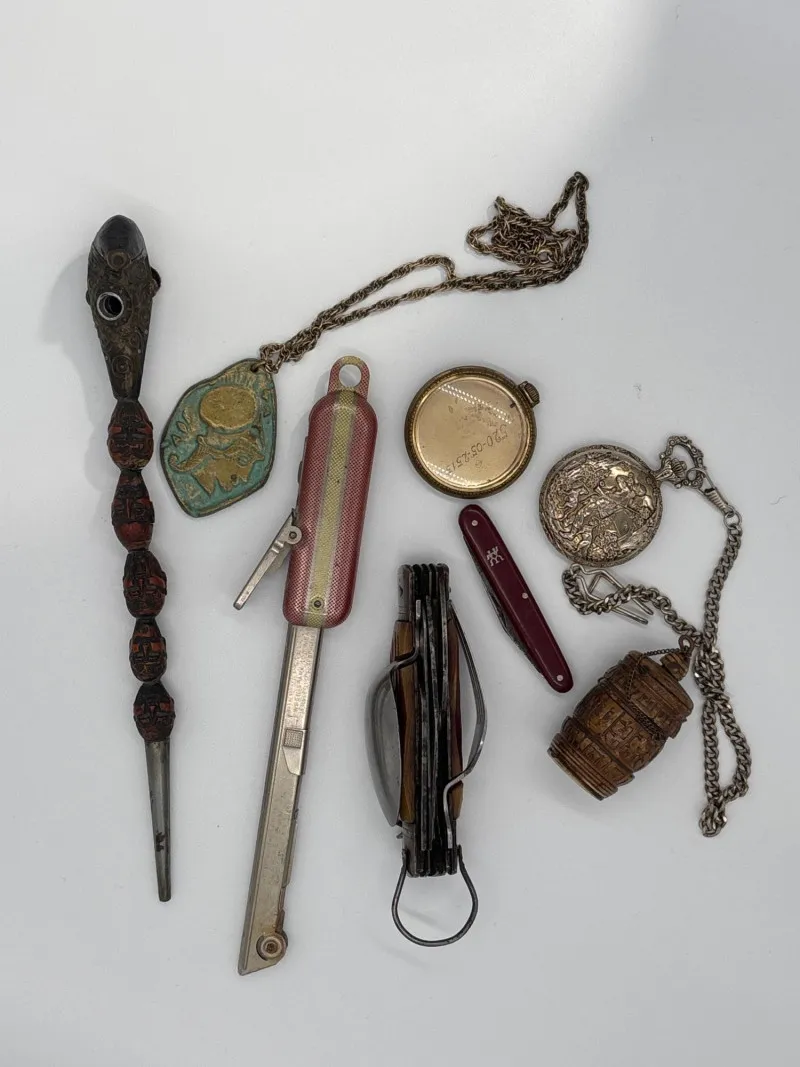 Vintage Curio Lot Pocket Knives Watch Pipes Pendants & Smalls - Newcastle Estate Collection - STERLING SILVER, GOLD TEETH, Antiques & Collectibles | Ocean Bid Auction