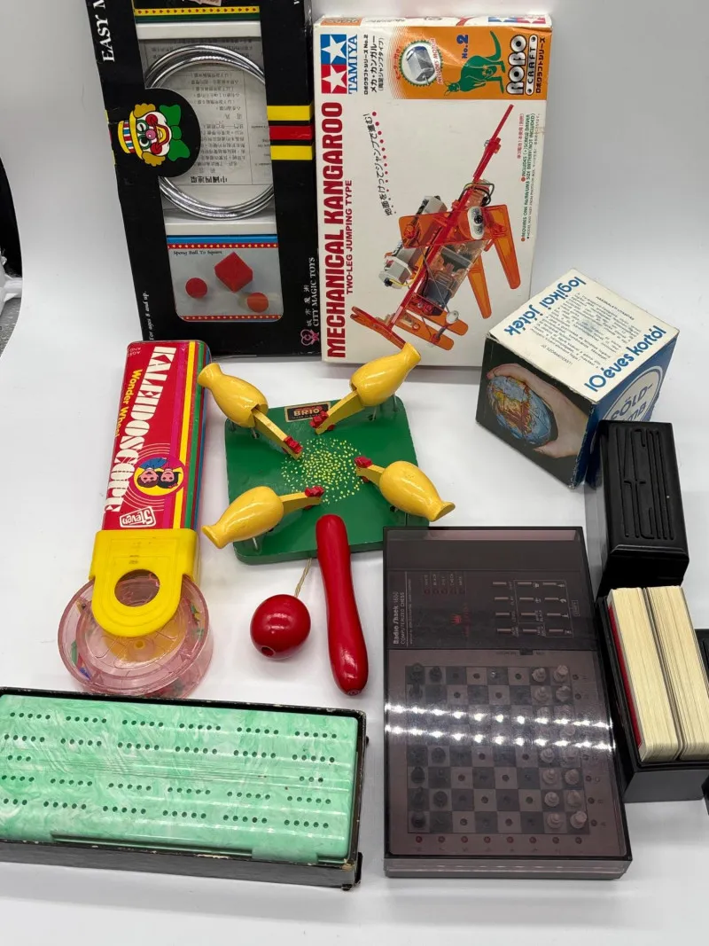 Retro Game Night! Vintage Toys Puzzles Chess & Oddball Fun - Newcastle Estate Collection - STERLING SILVER, GOLD TEETH, Antiques & Collectibles | Ocean Bid Auction