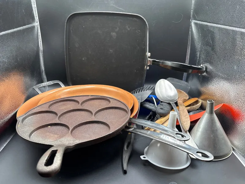 Camping Cookware & Utensil Lot – Cast Iron & Griddle - Collector’s Dream Auction – Lladro, Murano, Coastal Decor-Anacortes and Sequim pick-ups | Ocean Bid Auction