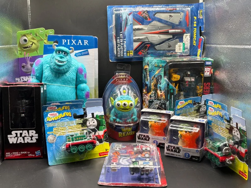 Large New Toy Lot – Star Wars, Pixar, Thomas & More - Collector’s Dream Auction – Lladro, Murano, Coastal Decor-Anacortes and Sequim pick-ups | Ocean Bid Auction