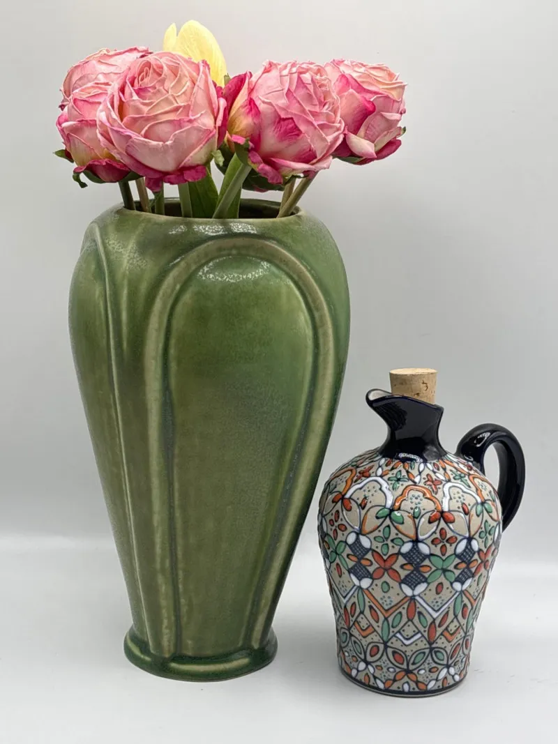 Art Pottery Vase & Javier Servin Talavera Decanter Mexico - Collector’s Dream Auction – Lladro, Murano, Coastal Decor-Anacortes and Sequim pick-ups | Ocean Bid Auction