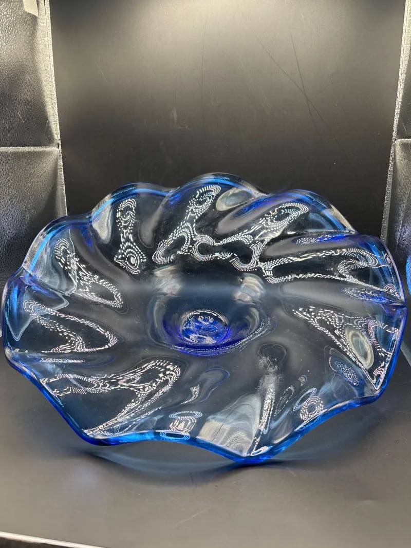 Large Cobalt Blue Art Glass Bowl 17" Wavy Edge Centerpiece - Collector’s Dream Auction – Lladro, Murano, Coastal Decor-Anacortes and Sequim pick-ups | Ocean Bid Auction