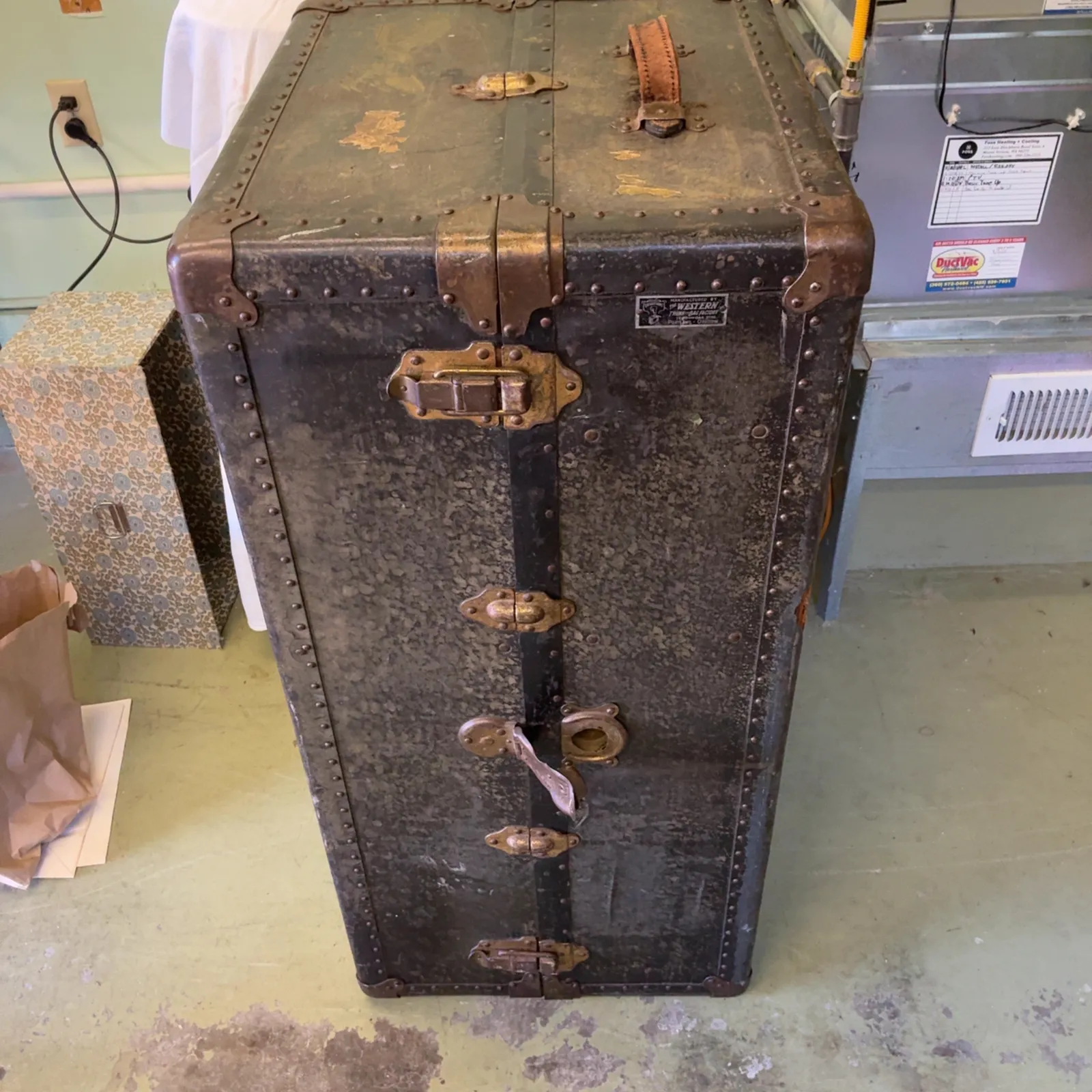 Western Vintage Wardrobe Steamer Trunk 40.5 Inch
