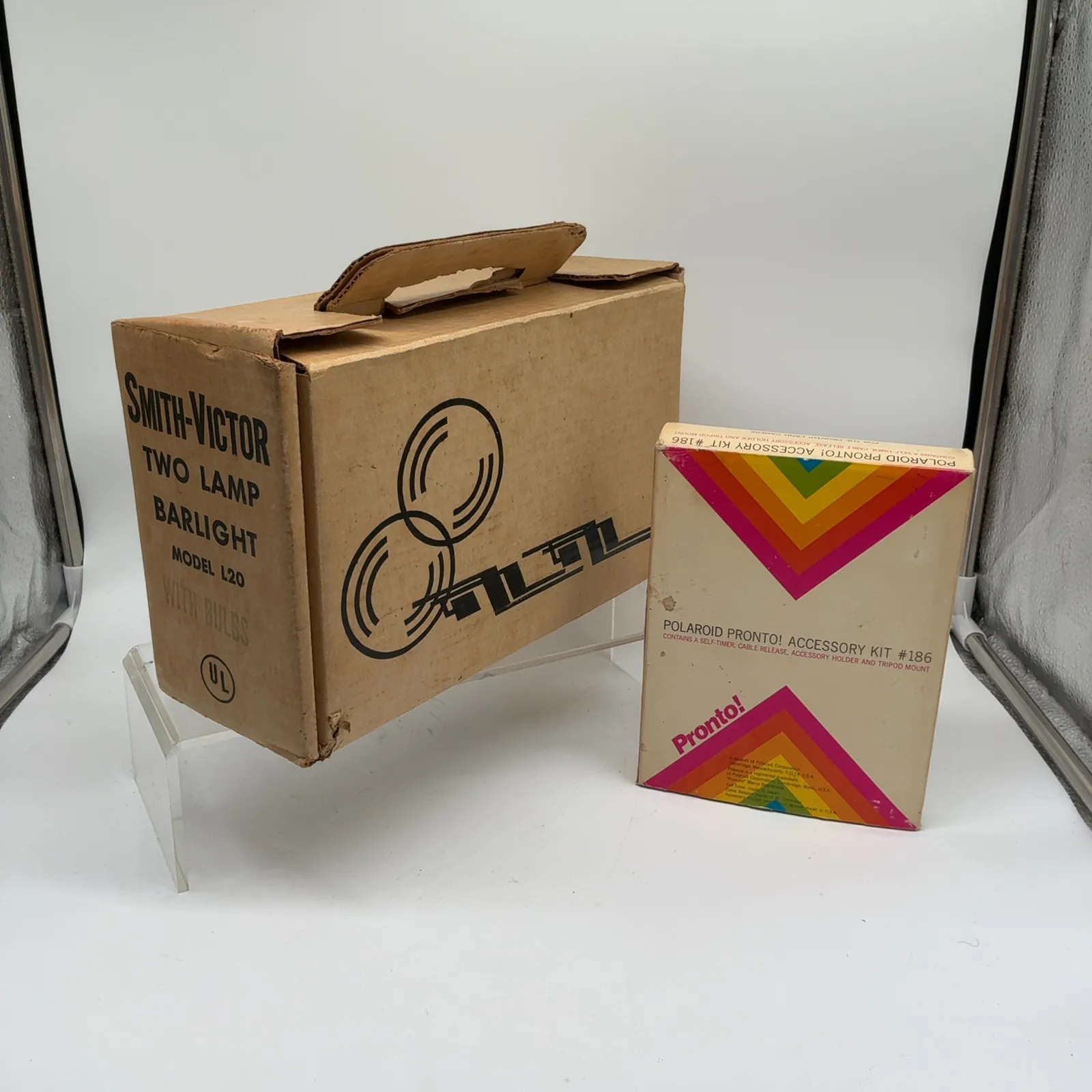 Smith-Victor L20 Two-Lamp Movie Light with Box