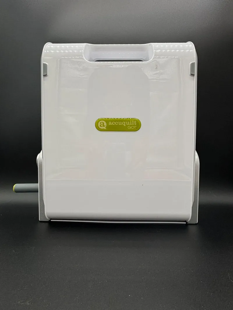 AccuQuilt GO! Fabric Cutter – unused - Mixed Treasures Auction | Ocean Bid Auction
