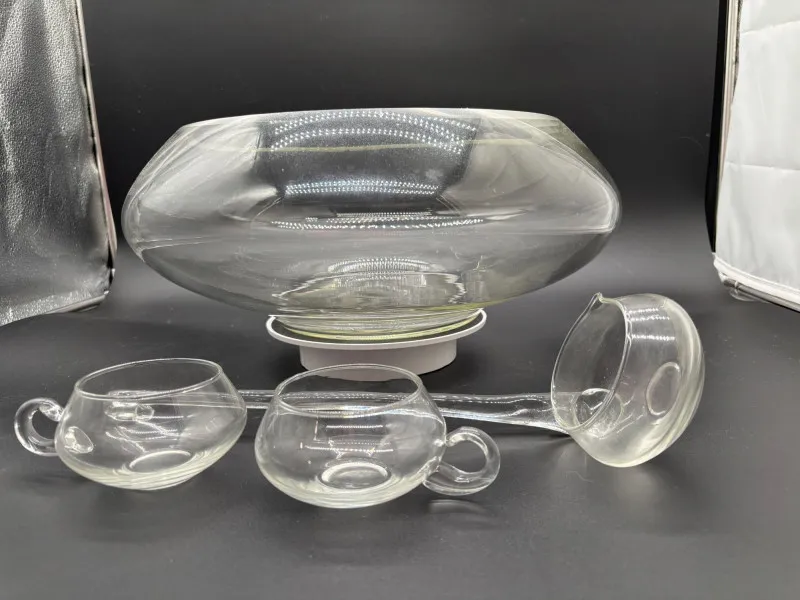 🥂 Riekes Crisa “Moderno” 14-Piece Crystal Punch Bowl Set – Complete - Mixed Treasures Auction | Ocean Bid Auction