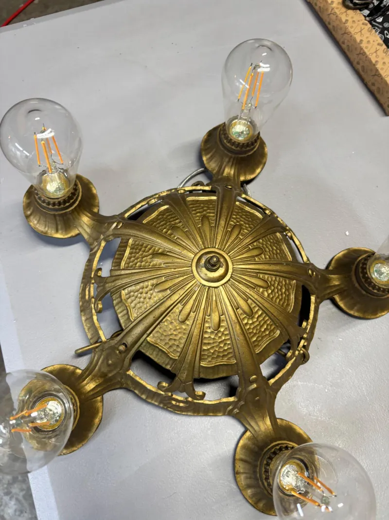 Vintage 5-Light Ceiling Fixture – Rewired (2016) - Mixed Treasures Auction | Ocean Bid Auction