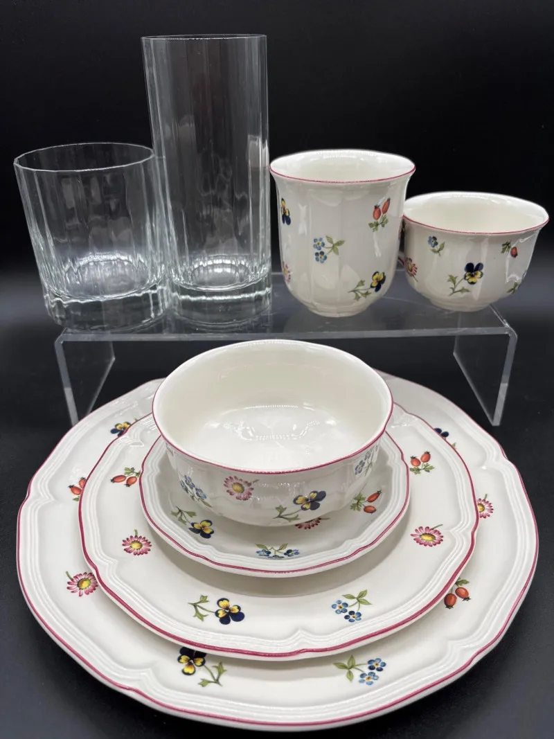Large Villeroy & Boch Petite Fleur Dinnerware & Glassware Collection - Anacortes Estate Auction – Sterling Silver, Jewelry & Incredible Finds | Ocean Bid Auction