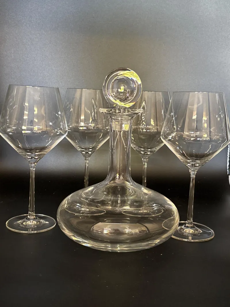 Baccarat Crystal Decanter & 4 Harmonie Bordeaux Wine Glasses - Anacortes Estate Auction – Sterling Silver, Jewelry & Incredible Finds | Ocean Bid Auction