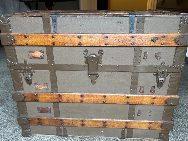 Vintage C&B Steamer Trunk Chest – Industrial Storage Trunk - Anacortes Estate Auction – Sterling Silver, Jewelry & Incredible Finds | Ocean Bid Auction