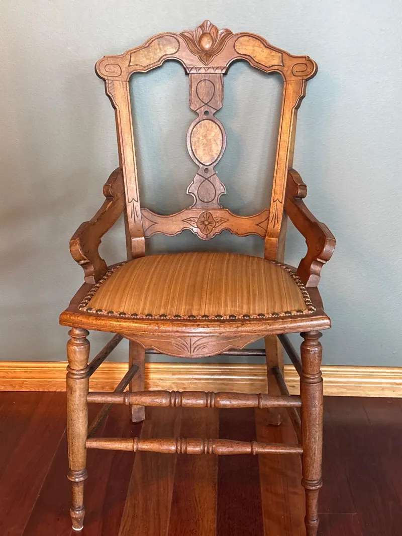 Victorian Eastlake Walnut Arm Chair with Upholstered Seat - Anacortes Estate Auction – Sterling Silver, Jewelry & Incredible Finds | Ocean Bid Auction