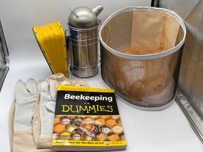 Beekeeping Starter Lot Smoker, Veil, Gloves & Beekeeping Guide Book - Anacortes Estate Auction – Sterling Silver, Jewelry & Incredible Finds | Ocean Bid Auction