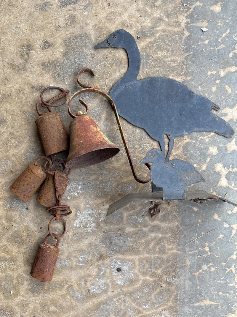 Decorative Duck Hose Hanger & Rustic Hanging Bells Garden Décor - Anacortes Estate Auction – Sterling Silver, Jewelry & Incredible Finds | Ocean Bid Auction