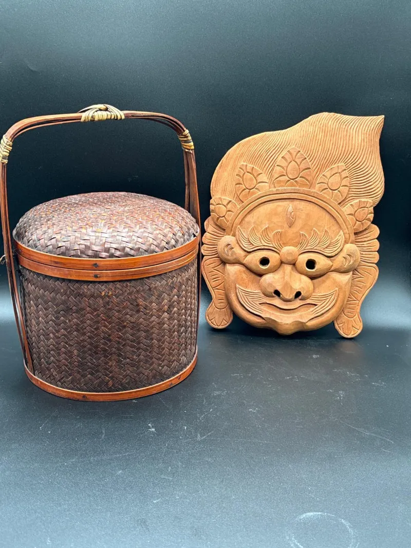 Hand Carved Asian Wall Mask & Woven Basket Folk Art Décor Pair - Anacortes Estate Auction – Sterling Silver, Jewelry & Incredible Finds | Ocean Bid Auction